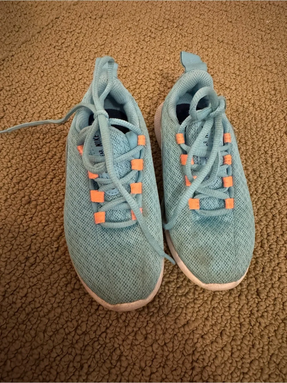 Nike Kids Light Blue Mesh Sneakers with Orange Accents size 10.5T